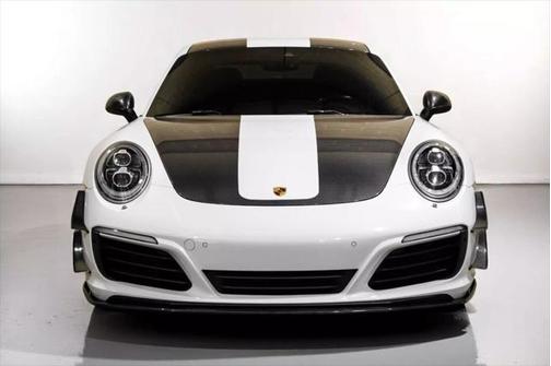 2017 Porsche 911 Carrera