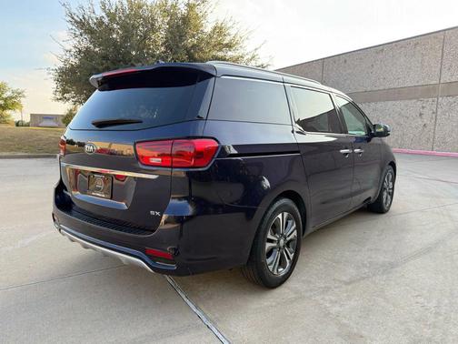 2021 Kia Sedona SX