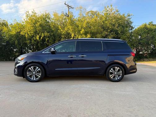 2021 Kia Sedona SX
