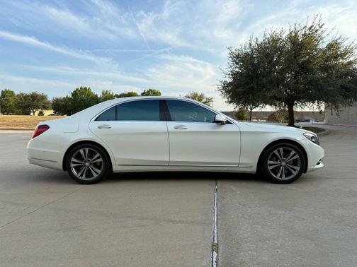 2015 Mercedes-Benz S-Class S 550 Sedan 4D