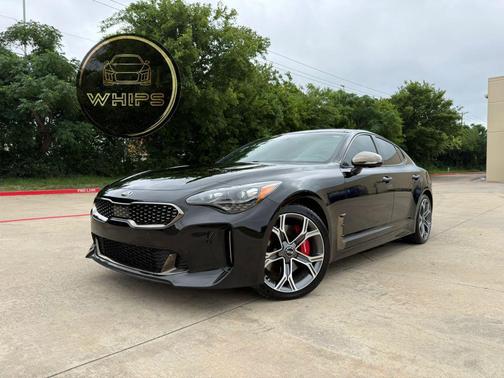 Aurora Black 2019 Kia Stinger GT2