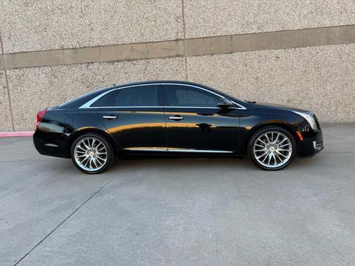 2013 Cadillac XTS Platinum