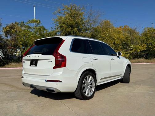 2017 Volvo XC90 T6 Inscription