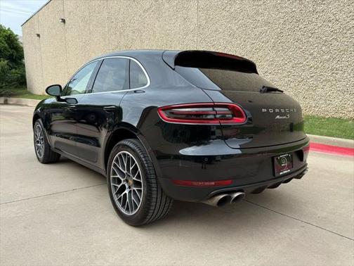2017 Porsche Macan Base