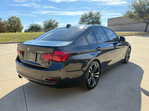 2018 BMW 330 330i Sedan 4D