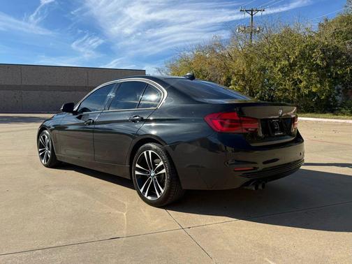 2018 BMW 330 330i Sedan 4D
