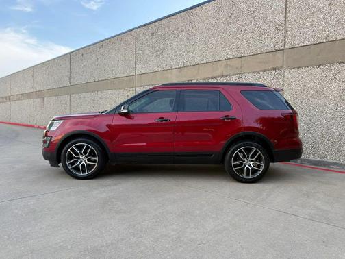 Ruby Red Metallic Tinted Clearcoat 2016 Ford Explorer Sport