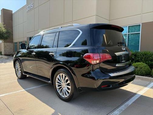 2016 INFINITI QX80 Base