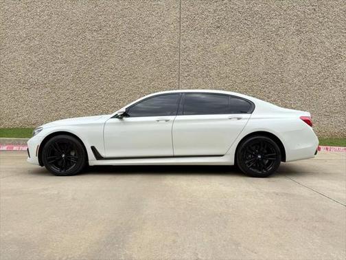 2017 BMW 750 I