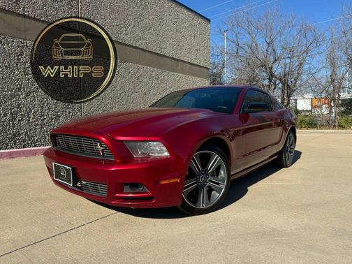 2014 Ford Mustang V6 Premium