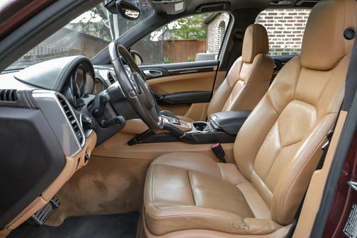 2012 Porsche Cayenne Turbo