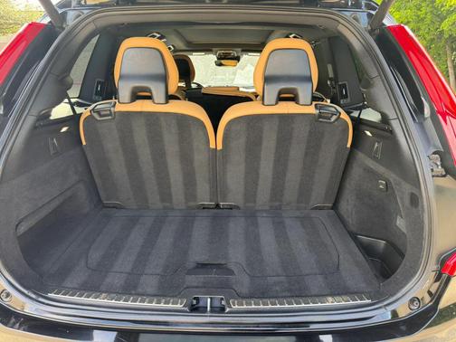 2018 Volvo XC90 T6 Inscription