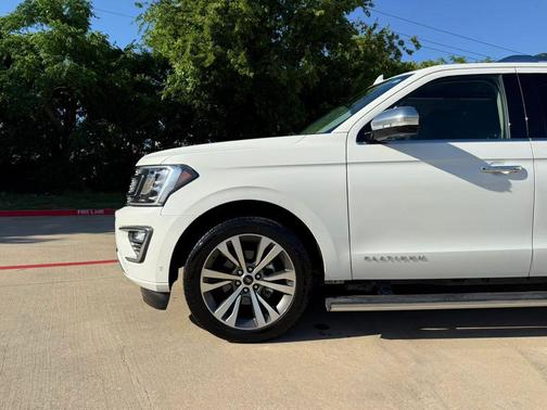 Star White Metallic Tri-Coat 2021 Ford Expedition Platinum