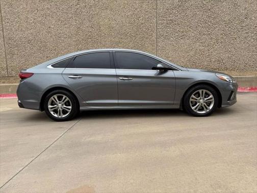2019 Hyundai SONATA Limited