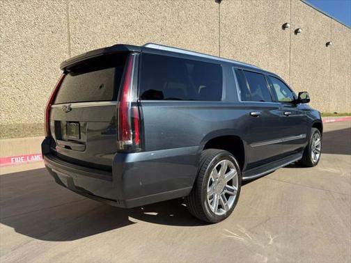2019 Cadillac Escalade ESV Sport