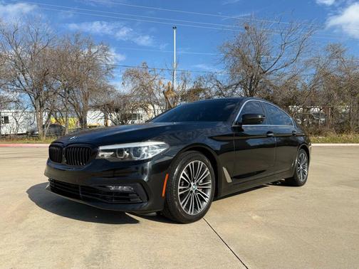 2018 BMW 530 530i Sedan 4D