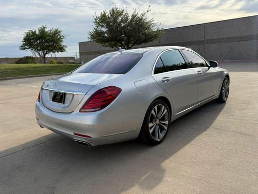 2016 Mercedes-Benz S-Class S 550 Sedan 4D