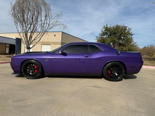2016 Dodge Challenger SRT Hellcat