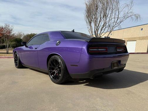 2016 Dodge Challenger SRT Hellcat