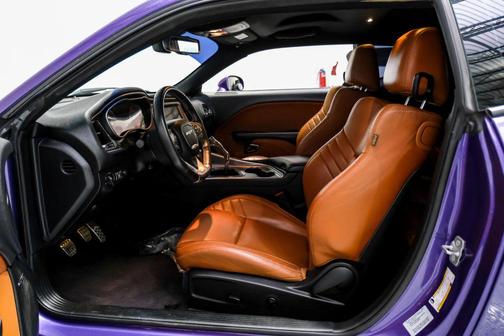 2016 Dodge Challenger SRT Hellcat