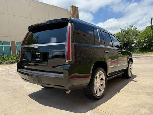 2016 Cadillac Escalade Sport