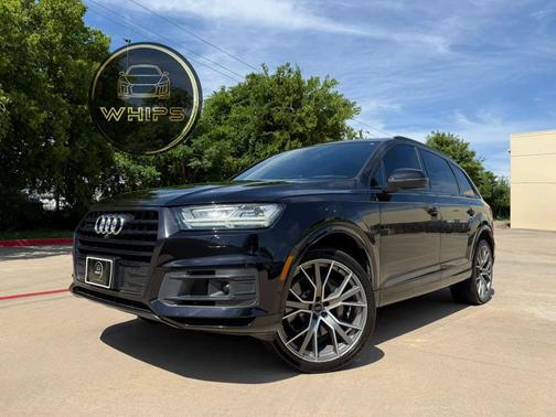 Black 2019 Audi Q7 55 Prestige