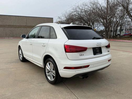 2017 Audi Q3 2.0T Premium