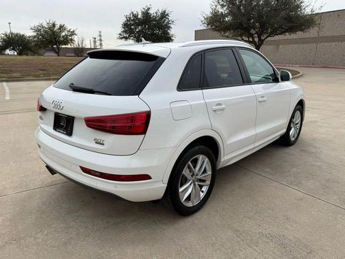 2017 Audi Q3 2.0T Premium