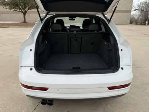 2017 Audi Q3 2.0T Premium