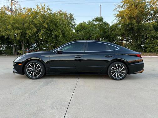 2020 Hyundai SONATA Limited