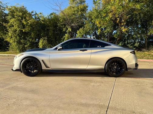 2018 INFINITI Q60 3.0T LUXE