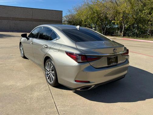 2019 Lexus ES 350 Luxury