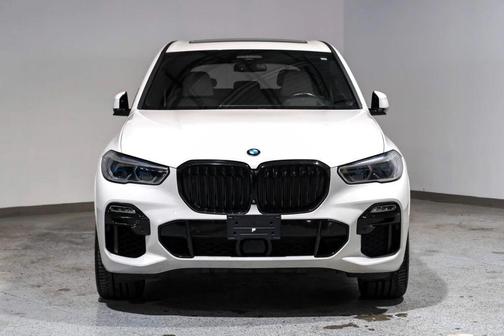 2020 BMW X5 M50i