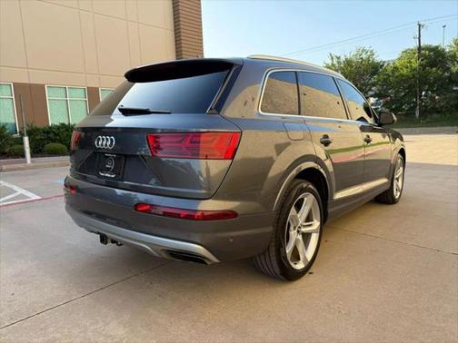 2019 Audi Q7 55 Prestige