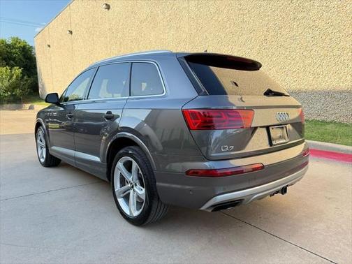 2019 Audi Q7 55 Prestige