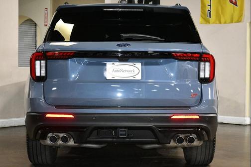 Vapor Blue 2025 Ford Explorer ST