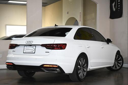2024 Audi A4 40 Premium Plus