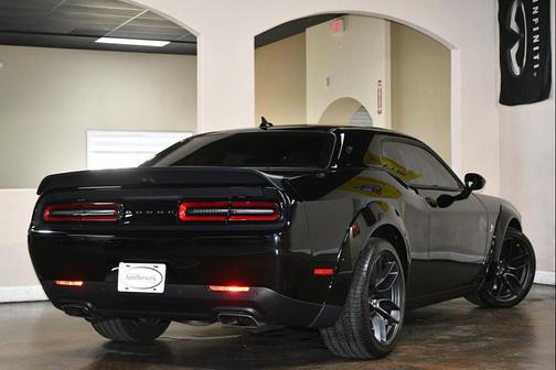 Pitch Black Clearcoat 2022 Dodge Challenger R/T Scat Pack Widebody