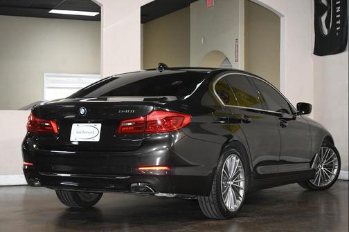 2019 BMW 540 540i