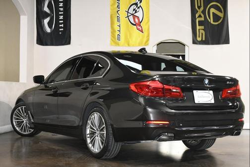 2019 BMW 540 540i