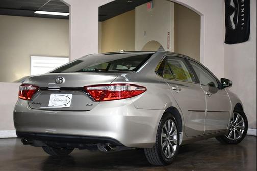 2017 Toyota Camry XLE