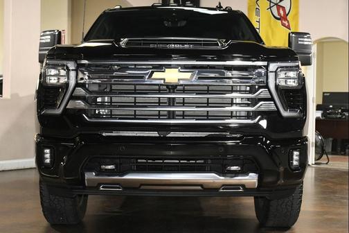 2024 Chevrolet Silverado 3500 High Country
