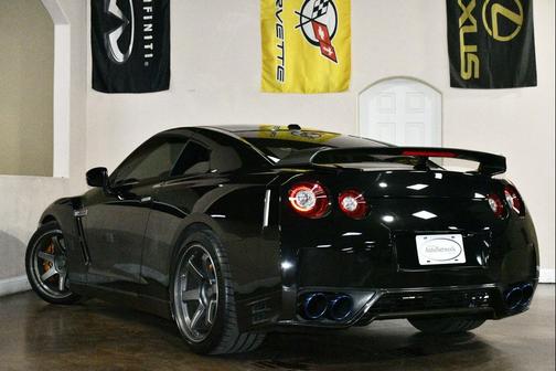Jet Black 2013 Nissan GT-R Black Edition
