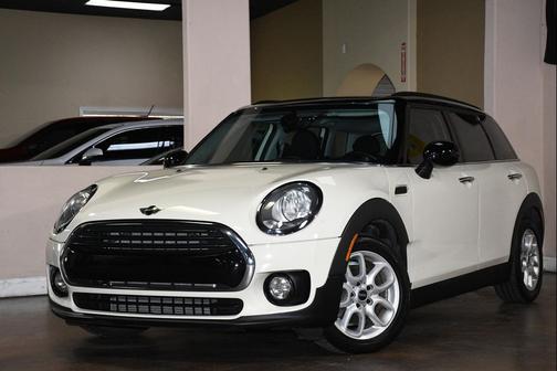 Pepper White 2016 MINI Clubman Cooper
