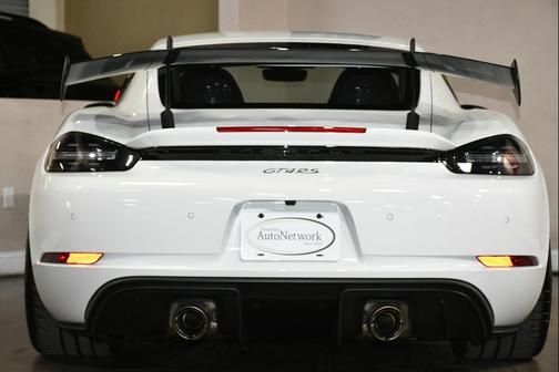 2025 Porsche 718 Cayman GT4 RS
