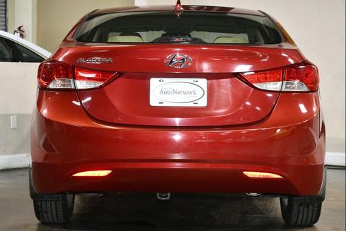 Red Allure 2013 Hyundai ELANTRA GLS