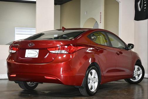 Red Allure 2013 Hyundai ELANTRA GLS