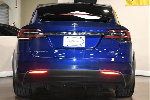 2016 Tesla Model X 90D