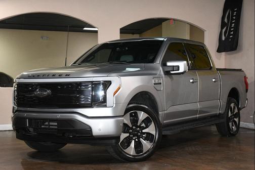 Iconic Silver Metallic 2023 Ford F-150 Lightning Platinum