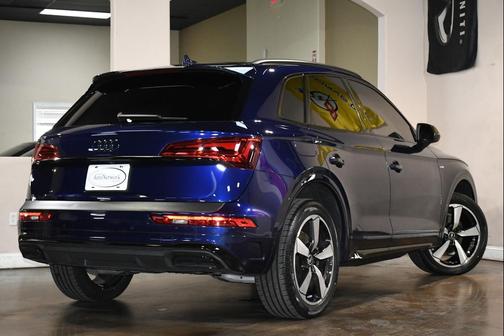2022 Audi Q5 45 S line Premium Plus